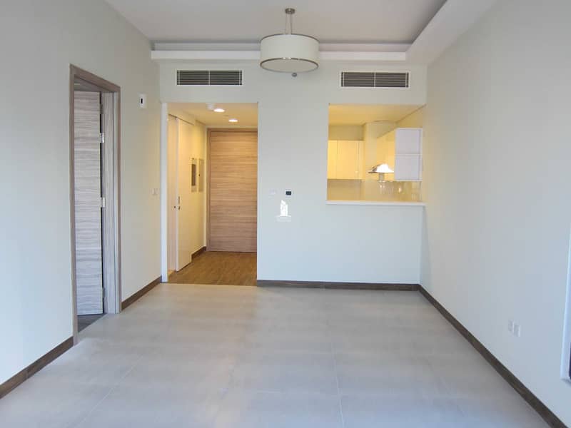 Brand New Building 1 bedroom at Business Bay