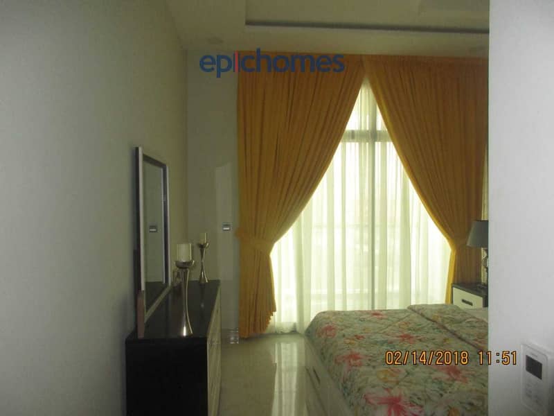 4 Beautiful 4BHK Townhouse | Park view | Nearby Mall |