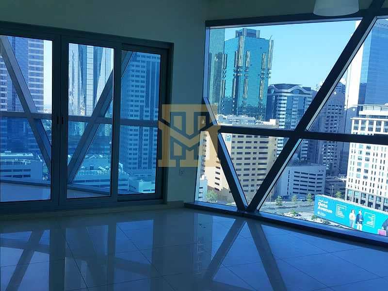 Spacious 2 bed | Close to Metro | DIFC Views | Great Deal