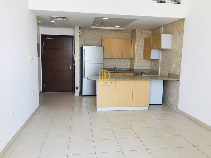 1 Bed| Equipped Kitchen | Open View from balcony