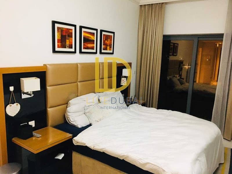 Large Furnished Studio for 6K Ready to move in HL