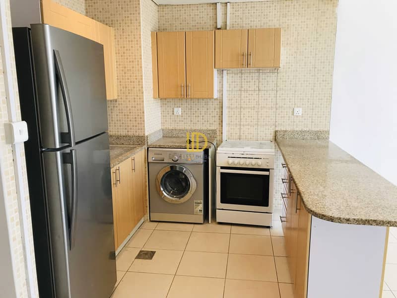 5 1 Bed| Equipped Kitchen | Open View from balcony
