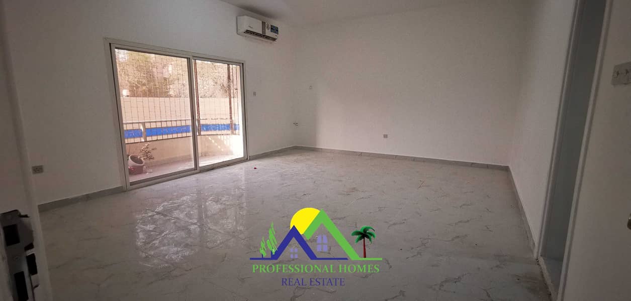 9 Spacious Large 3 BR Apartment at Ground Floor