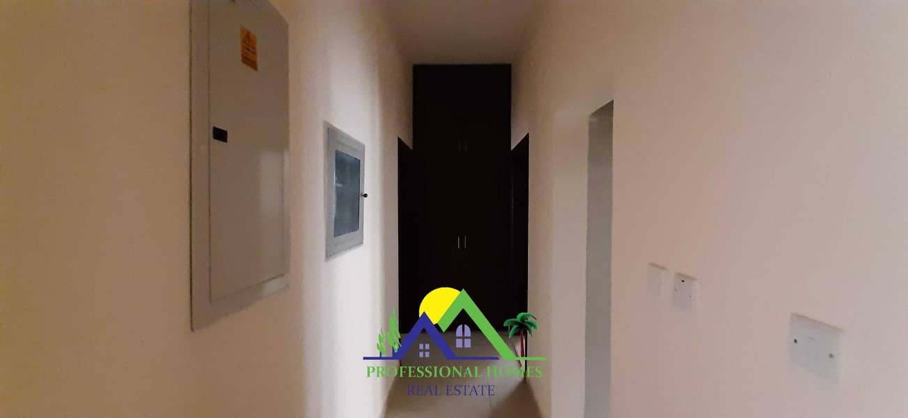 8 Specious 1st floor 3 Bedrooms with Majlis flat