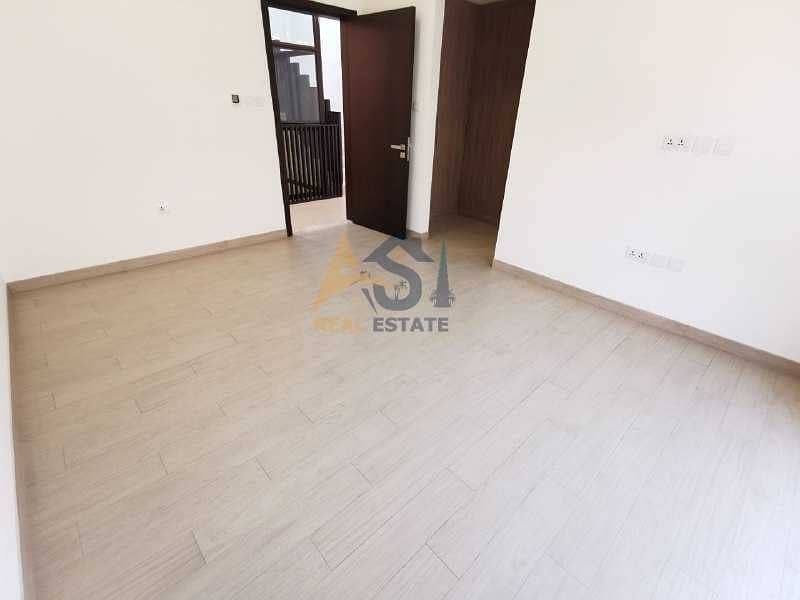 5 Commercial 5 B/R+ Maids Room Villa| Elevator| 4 Parkings| For Rent