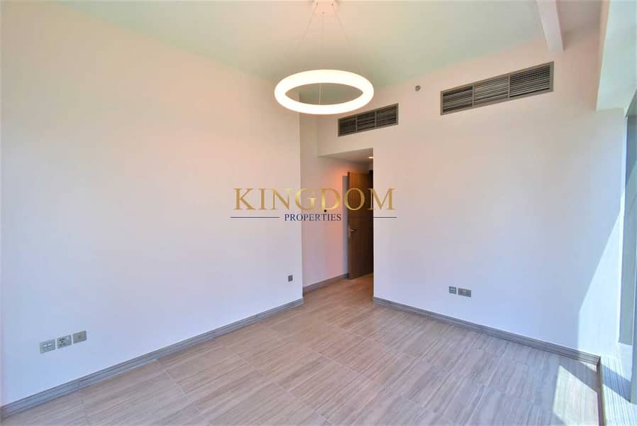4 Luxury 2BR l Brand new l MBL (Water Front Residence)