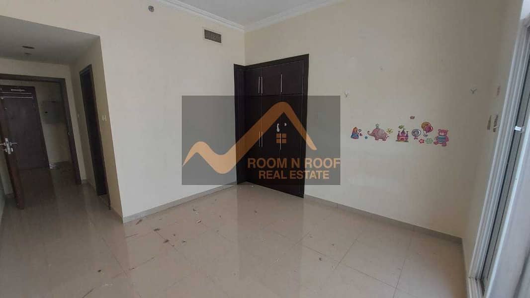 4 HOT DEAL | HUGE ONR BEDROOM | REDY TO MOVE