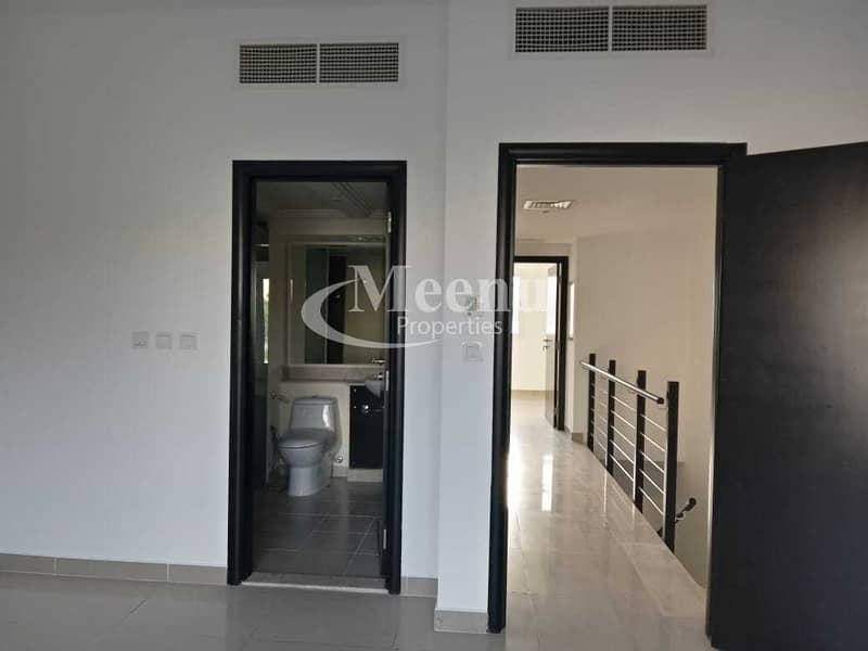 6 Exclusive Deal With single row near security Gate 2 Bedroom villa