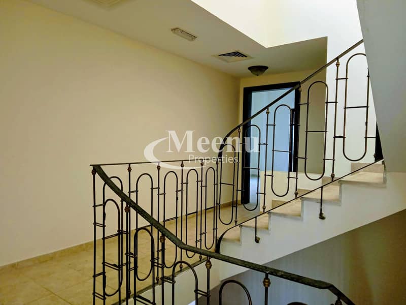 5 Great Deal No Commission Outstanding opportunity to Live in this Vacant Immaculate 5 BHK w/ Maid