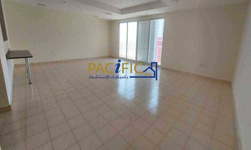9 Large Studio | Rooftop | Included Dewa