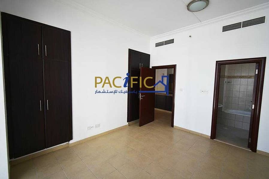 Spacious 1 Bedroom Near Media City Spacious 1 Bedroom Near Media City