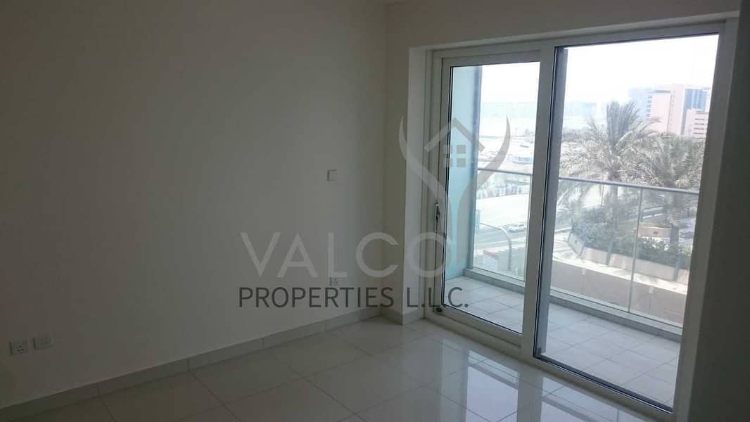 7 Ready to Move in | Unfurnished 2 Bed | Sea View
