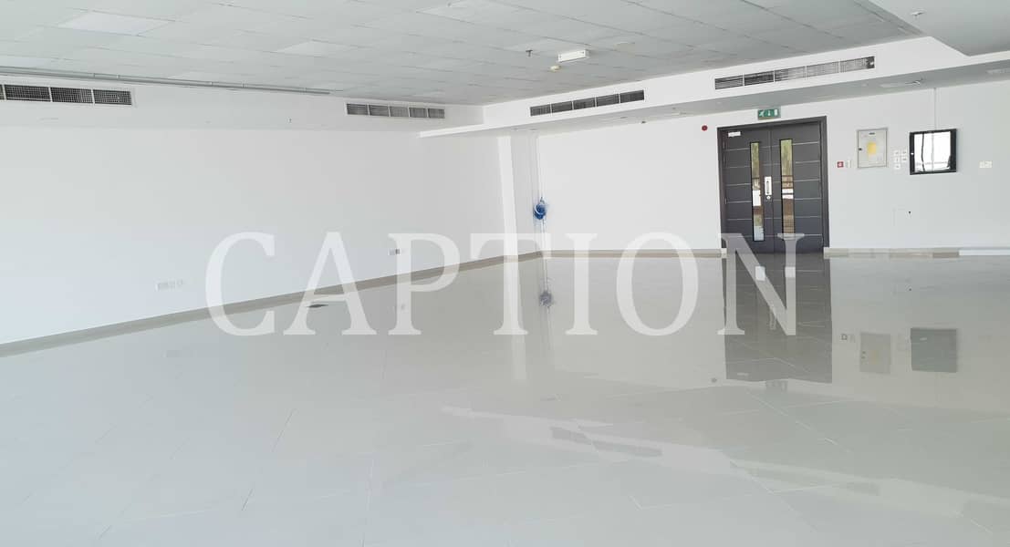 4 OFFICE SPACE FOR RENT IN THE CURVE BUILDING  |LOW RISE BUILDING | CHILLER FREE