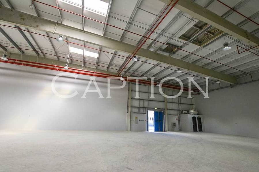 14 HIGH QUALITY WAREHOUSE. New and  well maintained