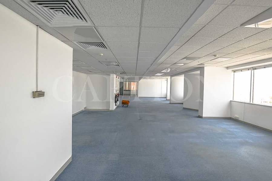 HALF FLOOR | PARTITIONED OFFICE | ON SZR HALF FLOOR | PARTITIONED OFFICE | ON SZR