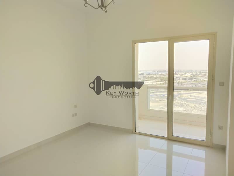 3 Bright Chiller Free 2 bedrooms at Waterfront Al Jadaf