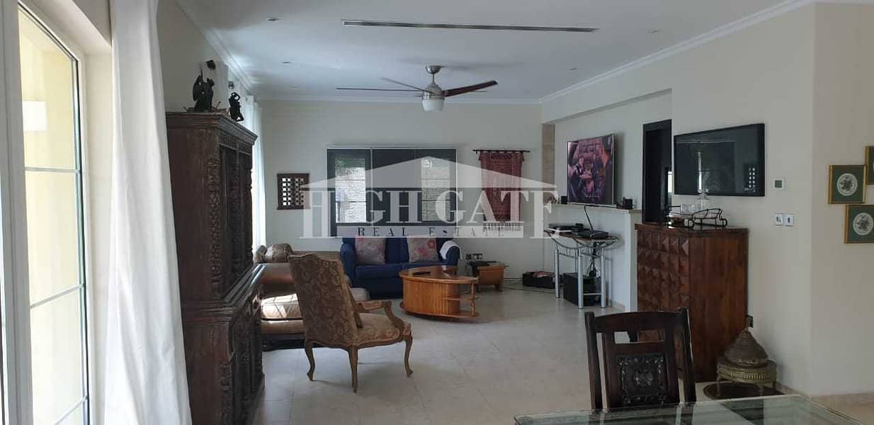 4 EXCLUSIVE ! Well Presented 3BR Legacy Villa Vacant on Transfer