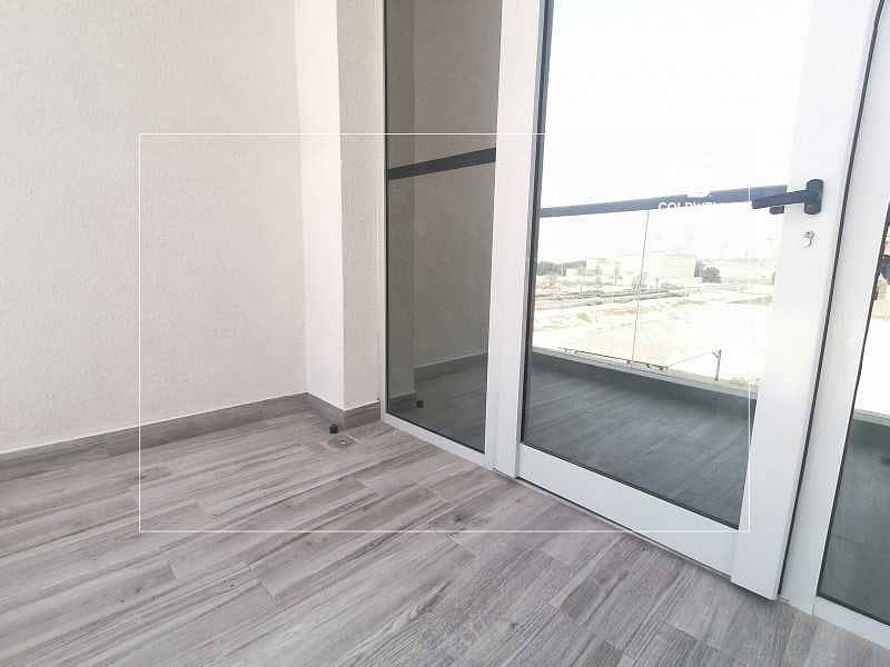 13 Brand new 1 BR ready to move in with a Pool View