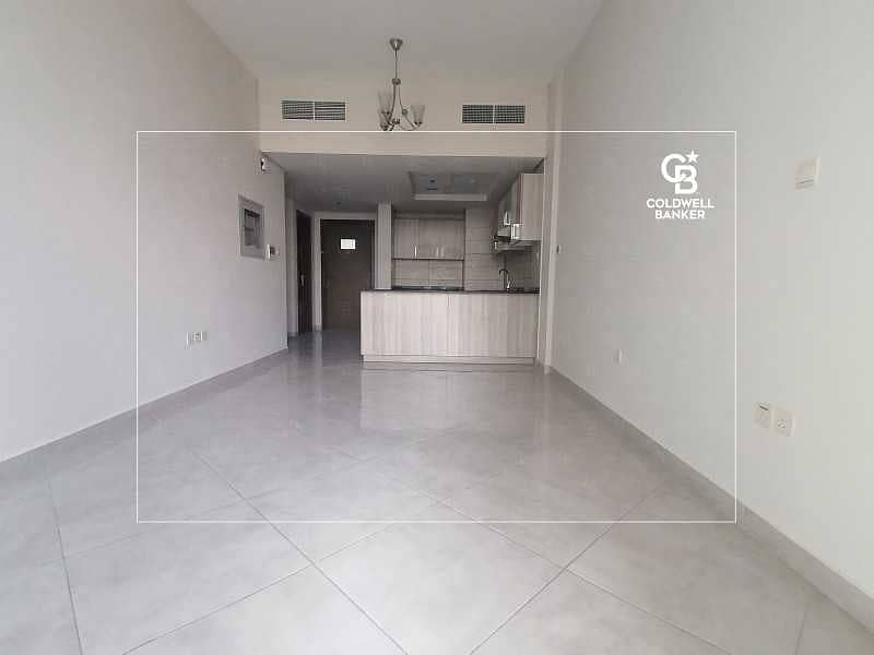 6 Brand New 1 BED | Ready to Move In  | Pool View