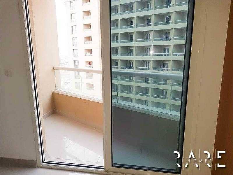 4 Studio Best Offer  Well MaintainedI Lakeside Tower CI LRC