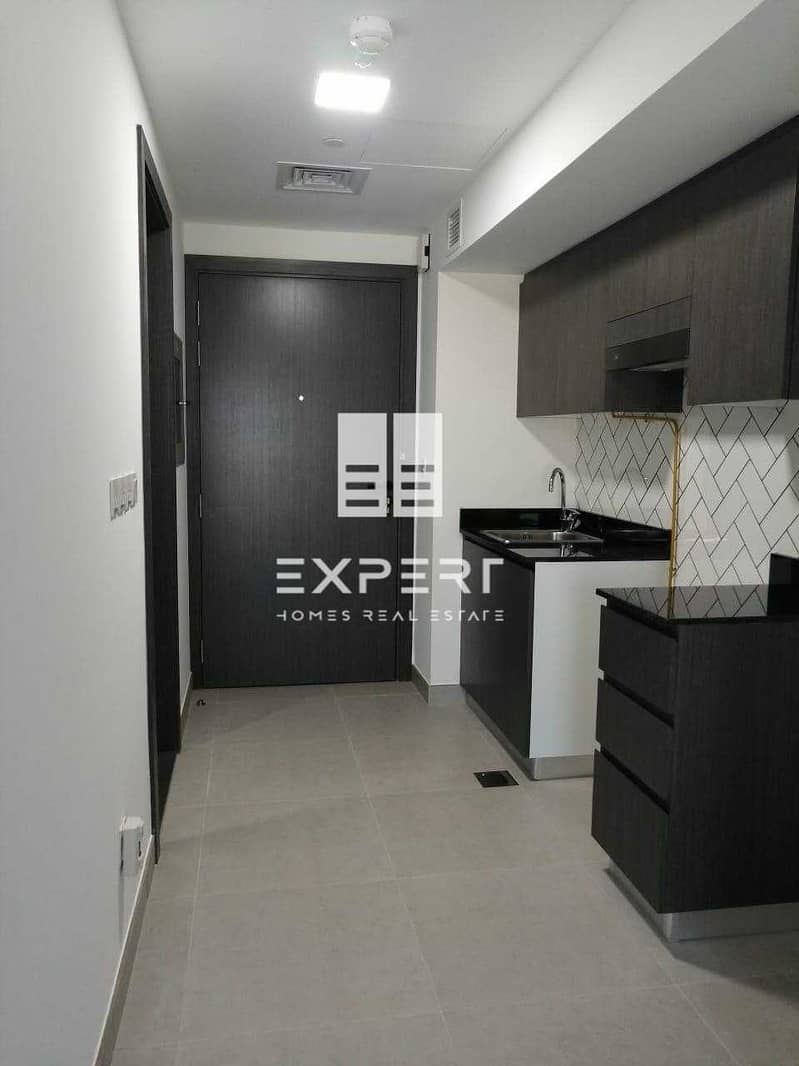 8 Brand New | Bright Apt | Bella Rose | Studio |