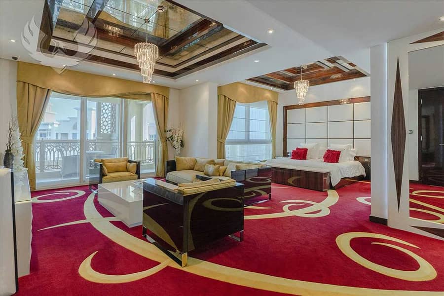 9 Stunning penthouse apartment vacant on transfer