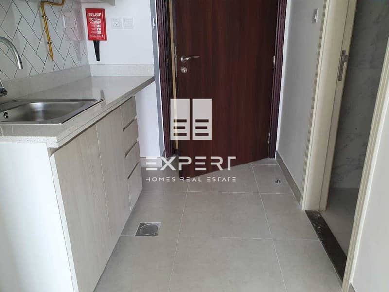 7 Spacious Studio in Afnan 1 |12 cheques |