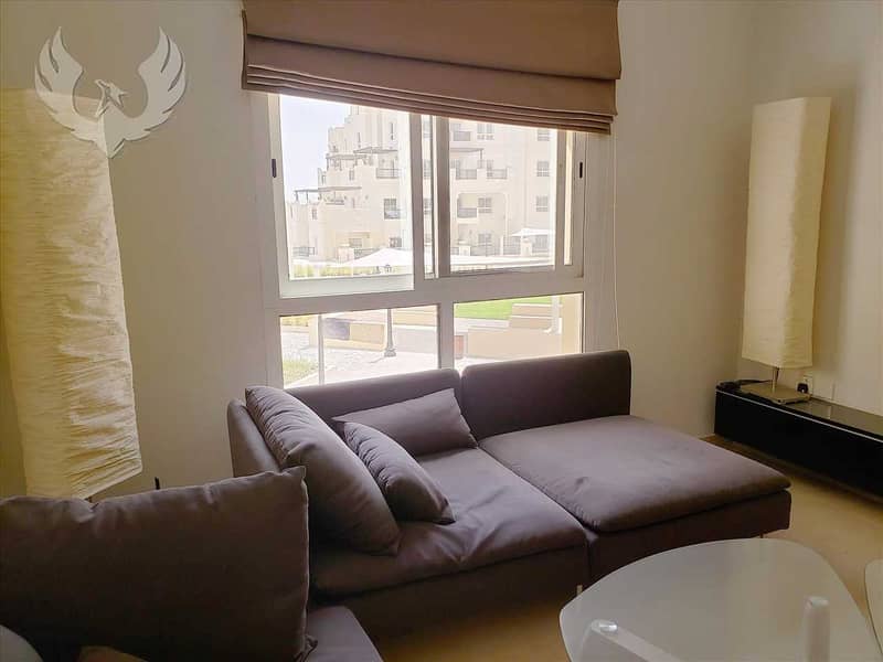 7 ONE MONTH FREE - FULLY FURNISHED - BIG STUDIO