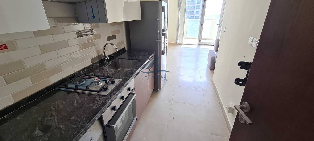 5 Brand New | Fully Furnished | 10 Mins from Metro