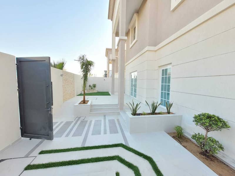 Super Deluxe Brand New Villa in Al Zahia Ajman