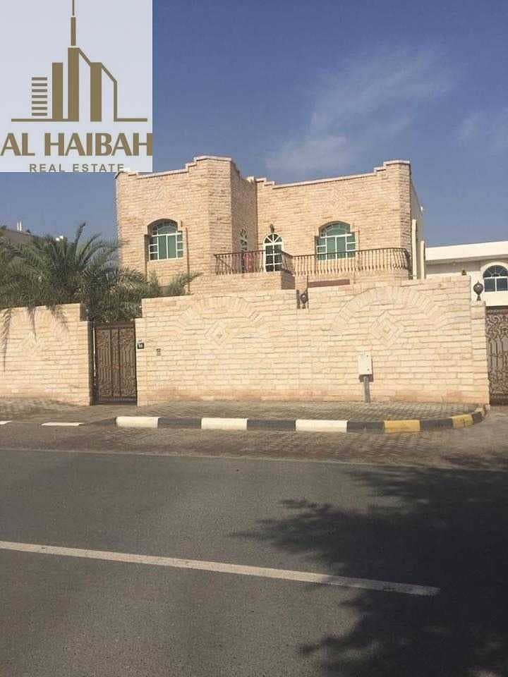For sale villa two floors in the virgin location very special For sale villa two floors in the virgin location very special
