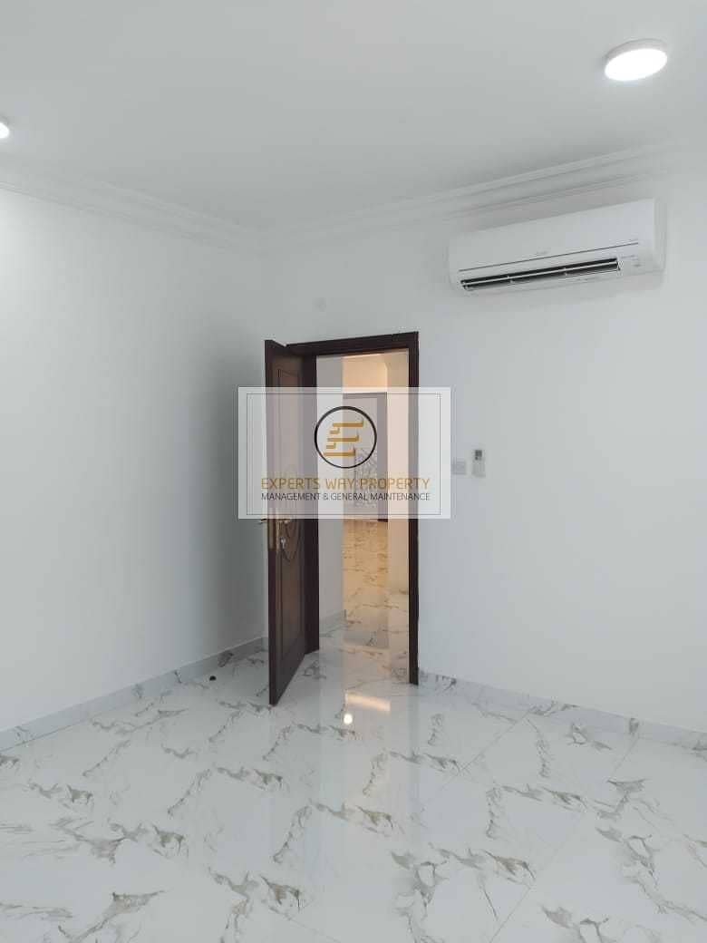 4 Specious 3 BHK With Private Roof Access & Wardrobes: For Rent In Shamkha South