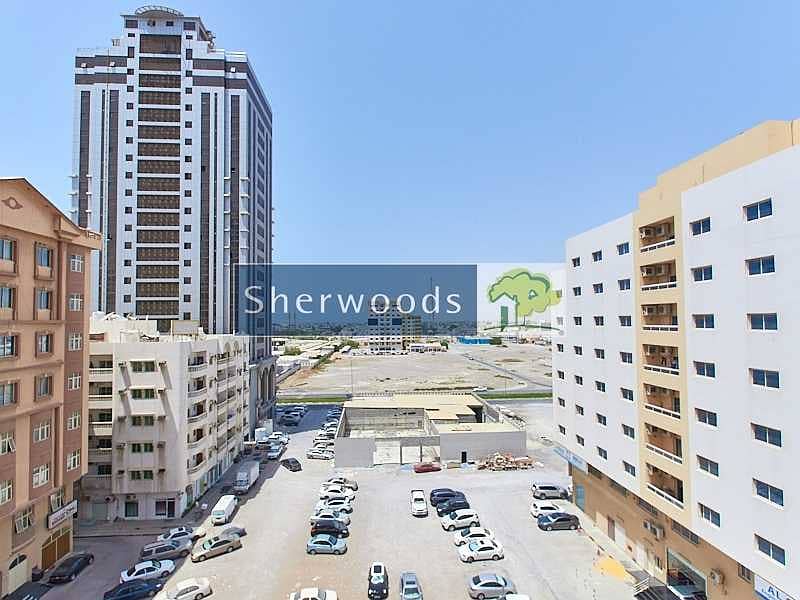 Apartment and Offices Near to Mall and Supermarket Apartment and Offices Near to Mall and Supermarket