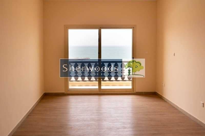 6 High Floor Full Sea & Beach Views Well Maintained