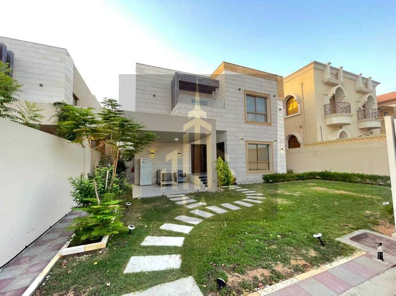 HOTEST OFFER GREAT DEAL BEAUTIFULL MODREN STYLE 5 BEDROOM HALL VILLA AVAILABLE FOR RENT IN AL MOWAIHAT 1, RENT 105,000/- YEARLY