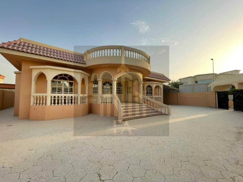 فيلا متوفرة للإيجار في الحميدية عجمان ايجار 65 ألف سنوياً فيلا متوفرة للإيجار في الحميدية عجمان ايجار 65 ألف سنوياً
