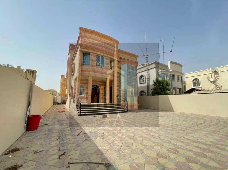GOOD DEAL FULLY MAINTINANCE NEAT AND CLEAN VILLA FOR RENT 5 BEDROOM HALL IN RAWDA 2 AJMAN YEARLY RENT 70,000/- AED