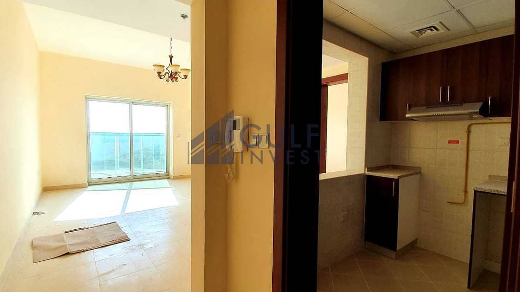 6 Vacant with beautiful sunset view 1bd in GGR2