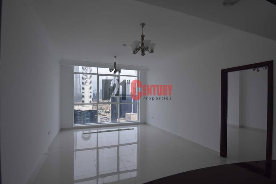 10 Great Deal! 1 BR + Laundry! Burj View