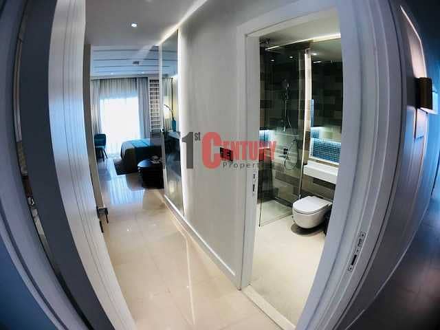 5 RESALE! EXCELLENT VIEW STUDIO IN SEVEN RESIDENCES