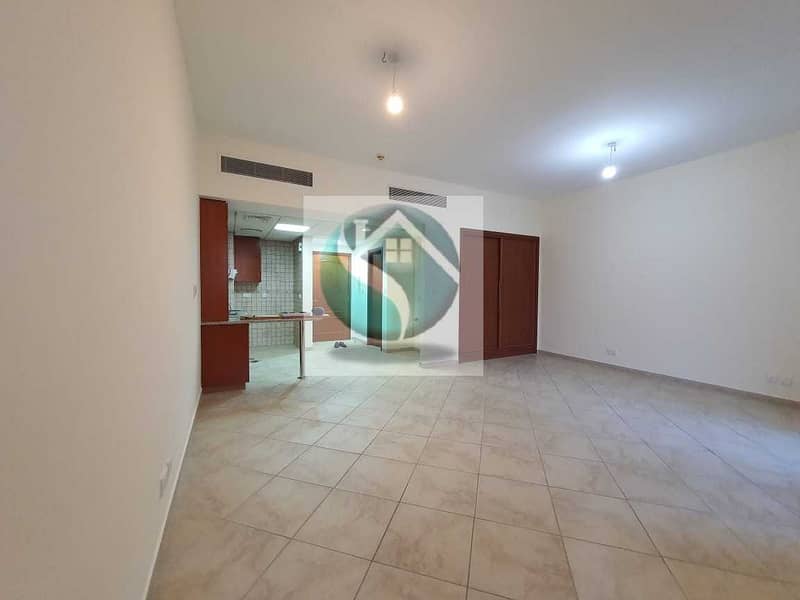 Large Studio | Vacant Unit | Park View | Low Floor Large Studio | Vacant Unit | Park View | Low Floor