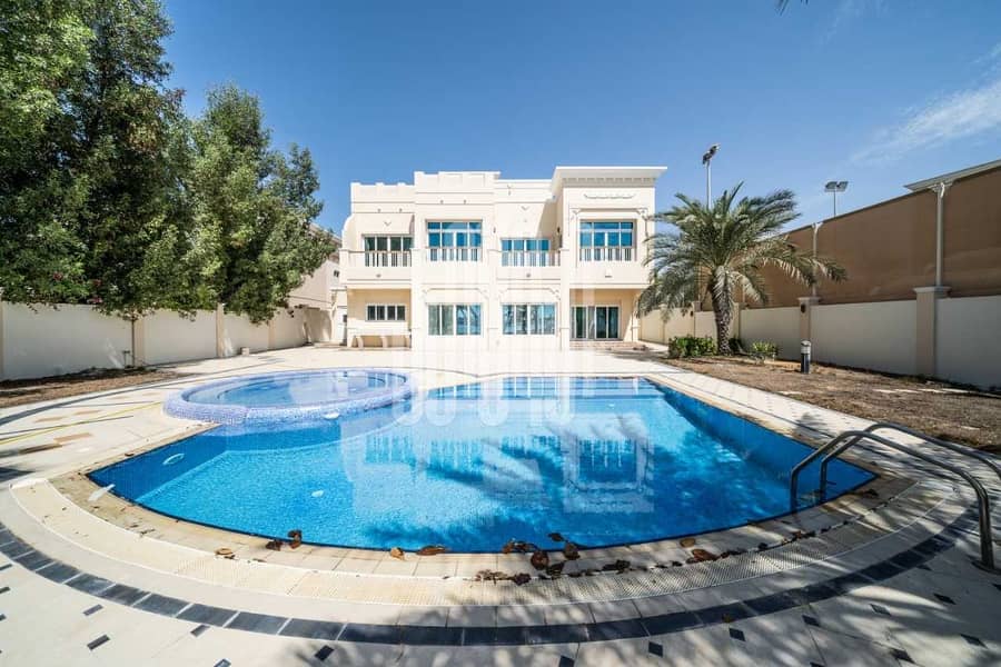 Luxury Villa in Royal Marina With Privet Swimming Pool