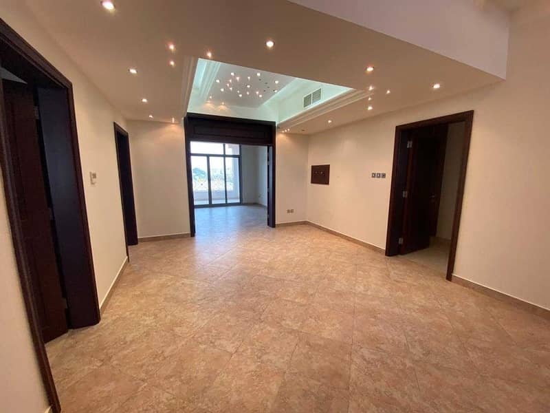 14 Villa for rent in Shakhbout 7MASTER  BEDROOMS