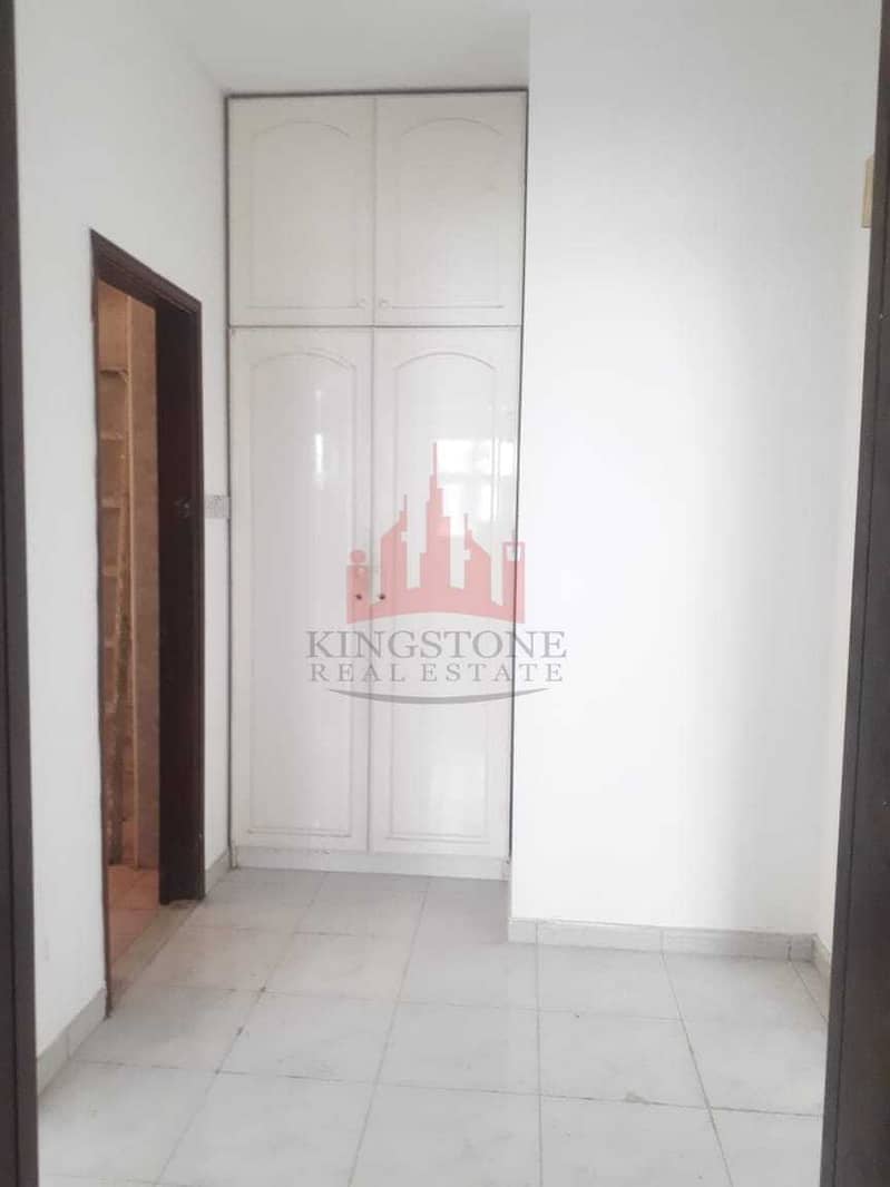 6 1 BED ROOM HALL FLAT IN BUR DUBAI NEXT TO FAHIDI METRO STATION BEHIND AL MAYA LAL SUPER MARKET