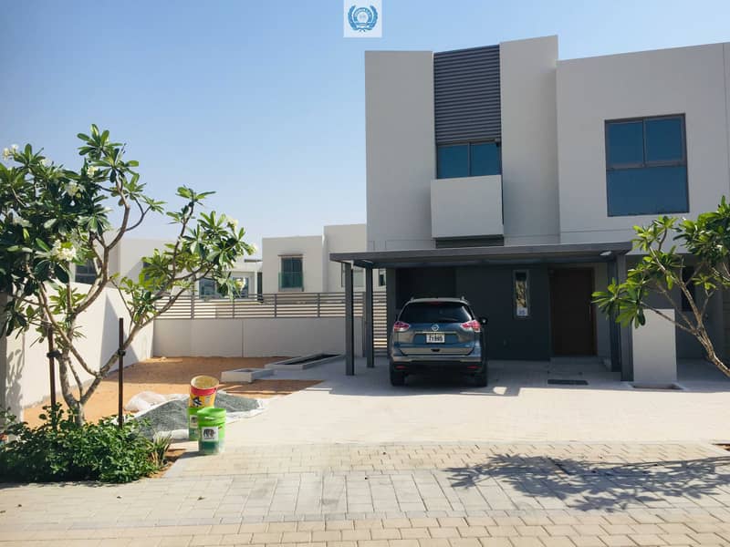 Ready, Lilac, 3 Bedroom Townhouse in Zahia, Sharjah.