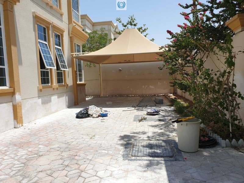 18 **Amazing 7 Bedroom Duplex Villa +Maid Room Available in Al Ramaqiya