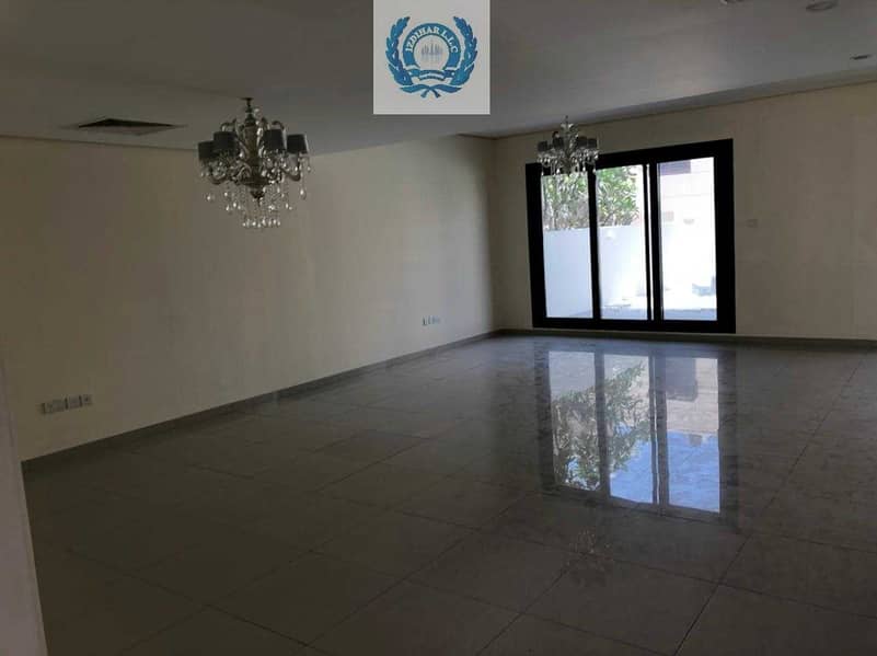 6 Four Bedroom Town House In Zahia