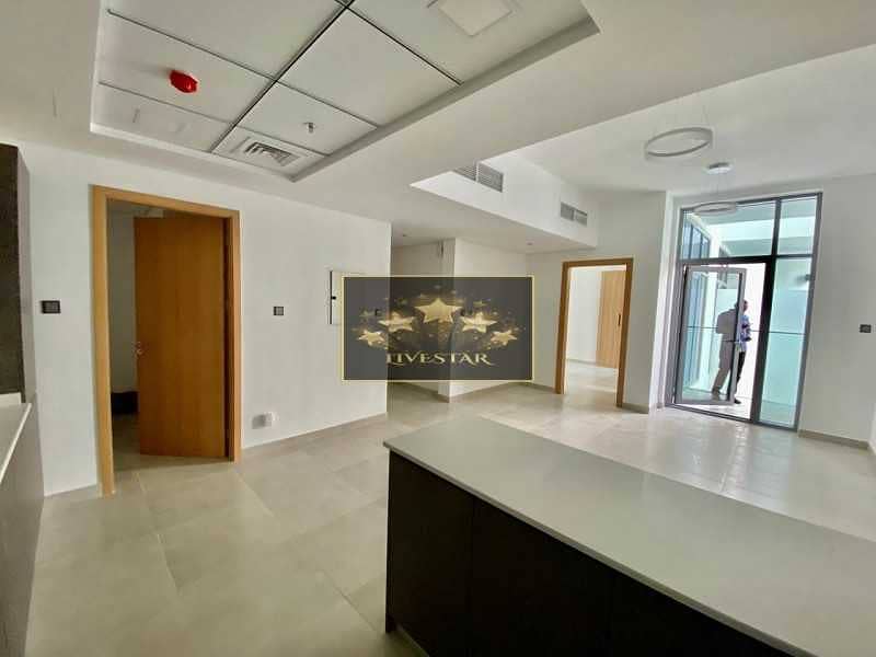 5 Great Deal | Brand New & Spacious 1 BR | Luxurious