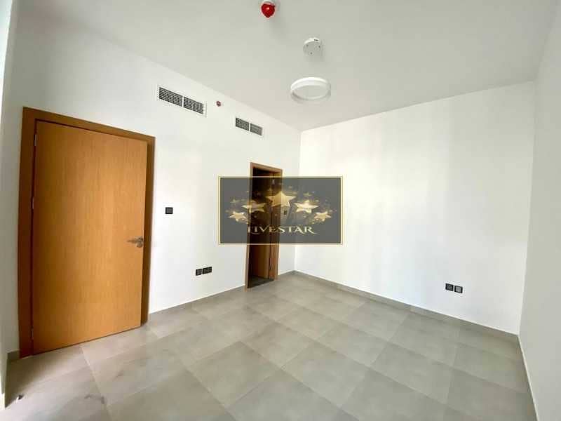7 Great Deal | Brand New & Spacious 1 BR | Luxurious