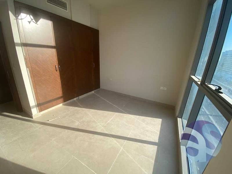 2 Brand New | Well Maintained Apt | Chiller free